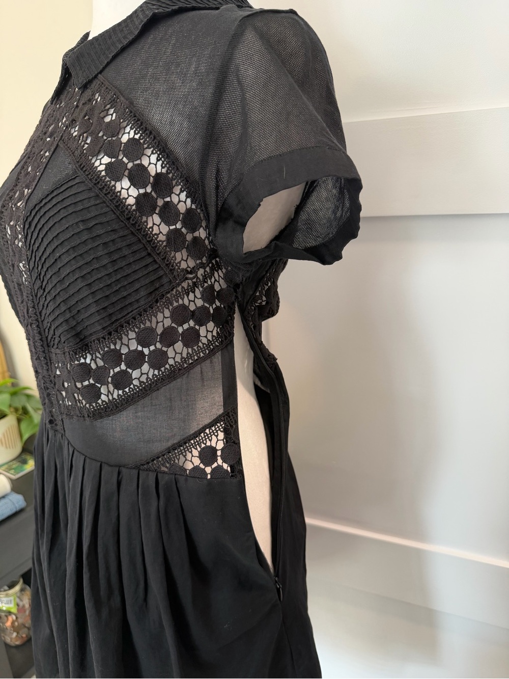 Free People Black Lace Cap Sleeve Whimsigoth Mini Dress Size 12 - Picture 5 of 14